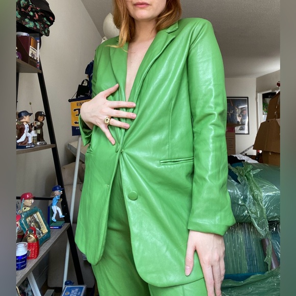 Jakke. Suit set in green faux leather size 4 - Picture 2 of 6